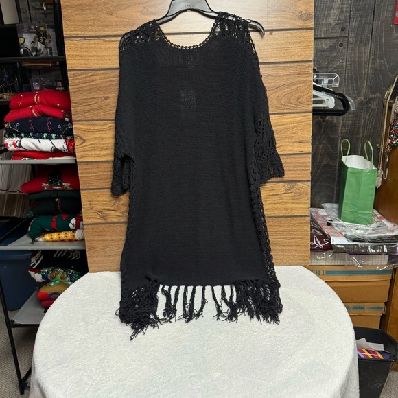 Monroe & Main size small Black Crochet Cardigan duster length NWOT - Picture 3 of 6